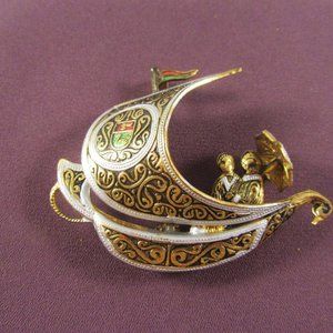Damascene spanish boat brooch gold tone